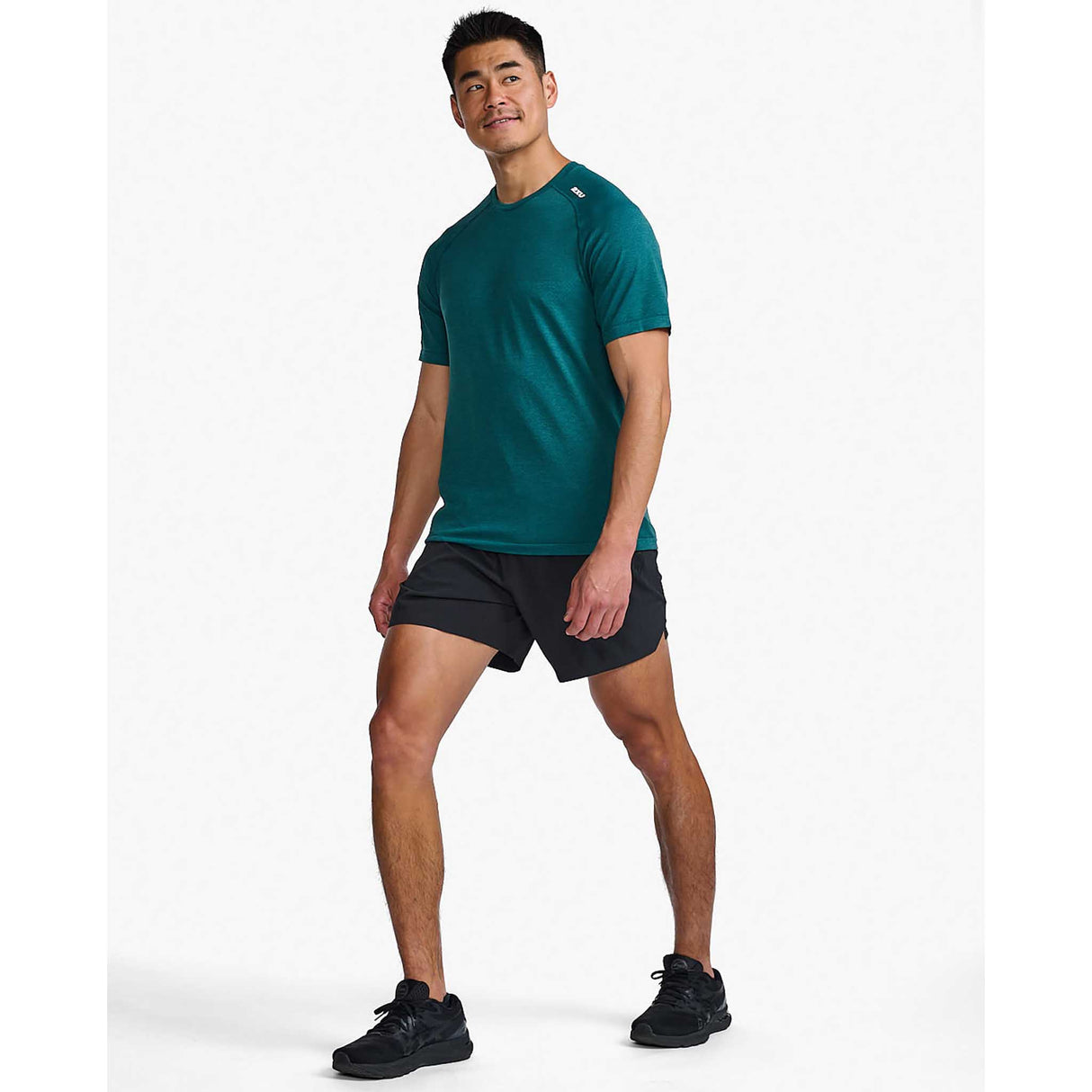 2XU Motion Tech Tee t-shirt d'entrainement homme face - Raft / Pine