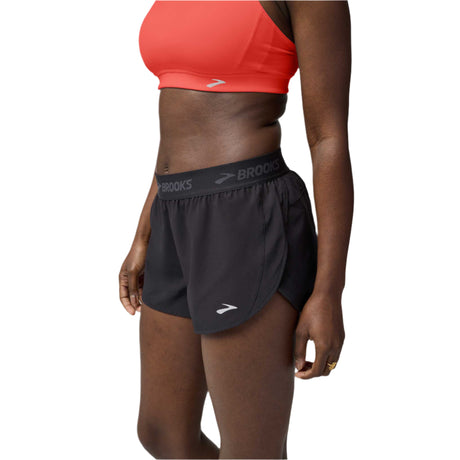 Brooks Breakaway short de course à pied 2,5 po femme latéral - Noir