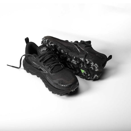 Souliers de trail Brooks Cascadia 18 pour homme paire - Black / Blackened Pearl / Grey