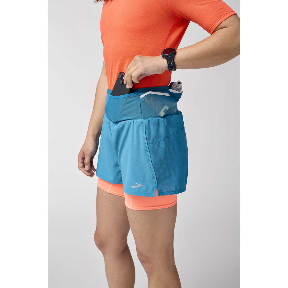 Brooks High Point short de course à pied 3 po 2-en-1 2.0 femme lateral - Celestial / Neo Ember