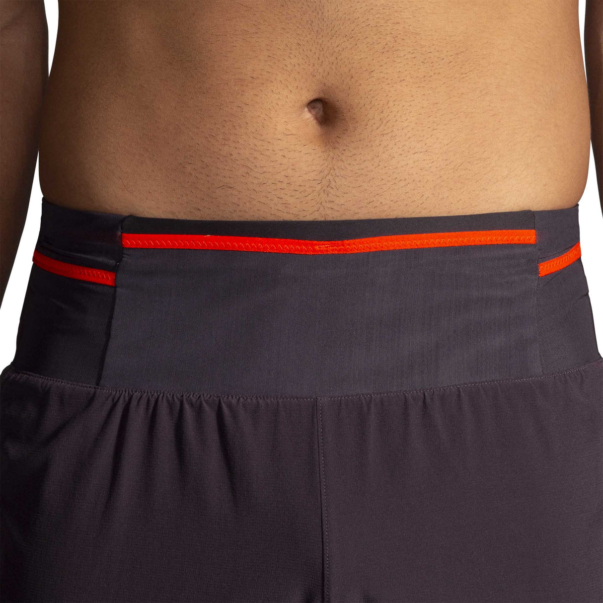 Brooks High Point short de course à pied 5 po 2-en-1 2.0 homme taille avant - Phantom Grey / Cherry Tomato