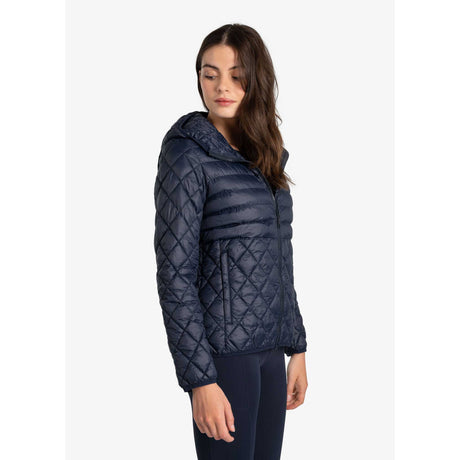 Lolë manteau léger isolé The Base femme lateral- bleu espace