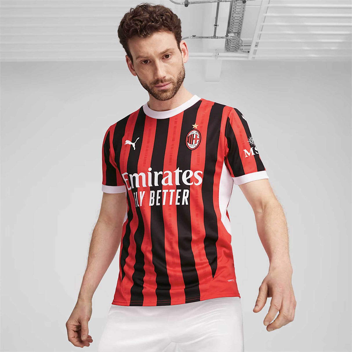 Maillot AC Milan domicile 2024/25 Puma live- rouge / noir