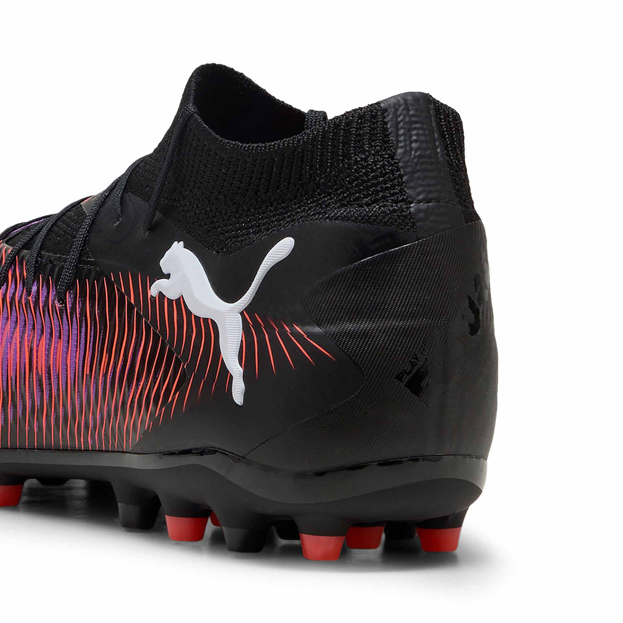 Puma Future 8 Pro MG chaussures de soccer multi-crampons talon - Puma Black / Puma White / Glowing Red