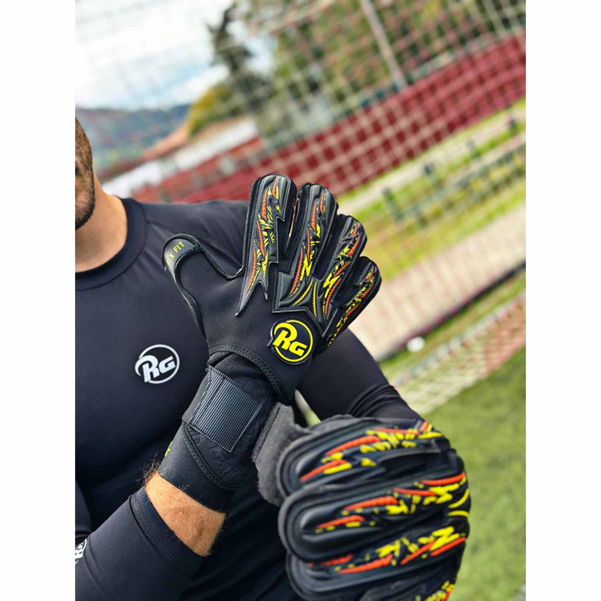 RG Goalkeeper Gloves Tuanis CHR - Noir / Jaune