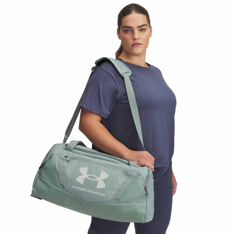 UA Undeniable 5.0 Duffle sac de sport - Small - live -Vert Silice / Vert Silice / Vert Hydro