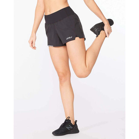 2XU Aero 3-Inch Shorts 2-en-1 de course à pied noir femme lateral