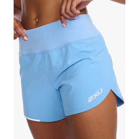 2XU Aero 4 Inch Shorts de course à pied mirage white reflective femme live taille