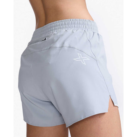 2XU Aero 5-Inch Shorts de course à pied femme dos details-harbour mist / blanc réfléchissant