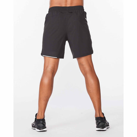 2XU Aero 7" shorts de course à pied pour homme noir vue de dos