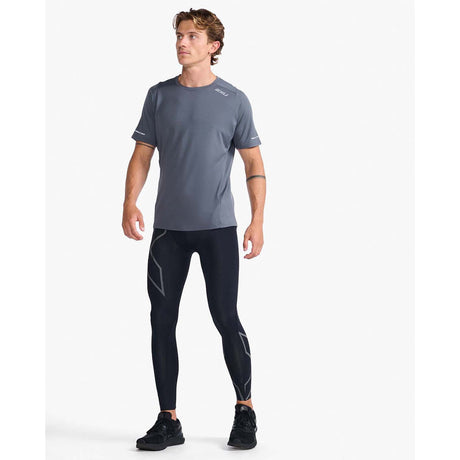 2XU Light Speed Turbulence t-shirt course homme live