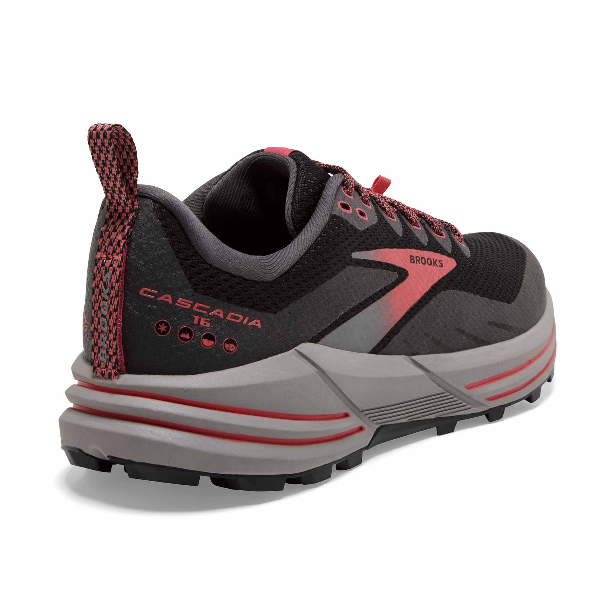 Brooks Cascadia 16 GTX trail running shoes for women Soccer