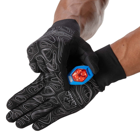 Gants de course à pied homme Nathan HyperNight Reflective noir live 4