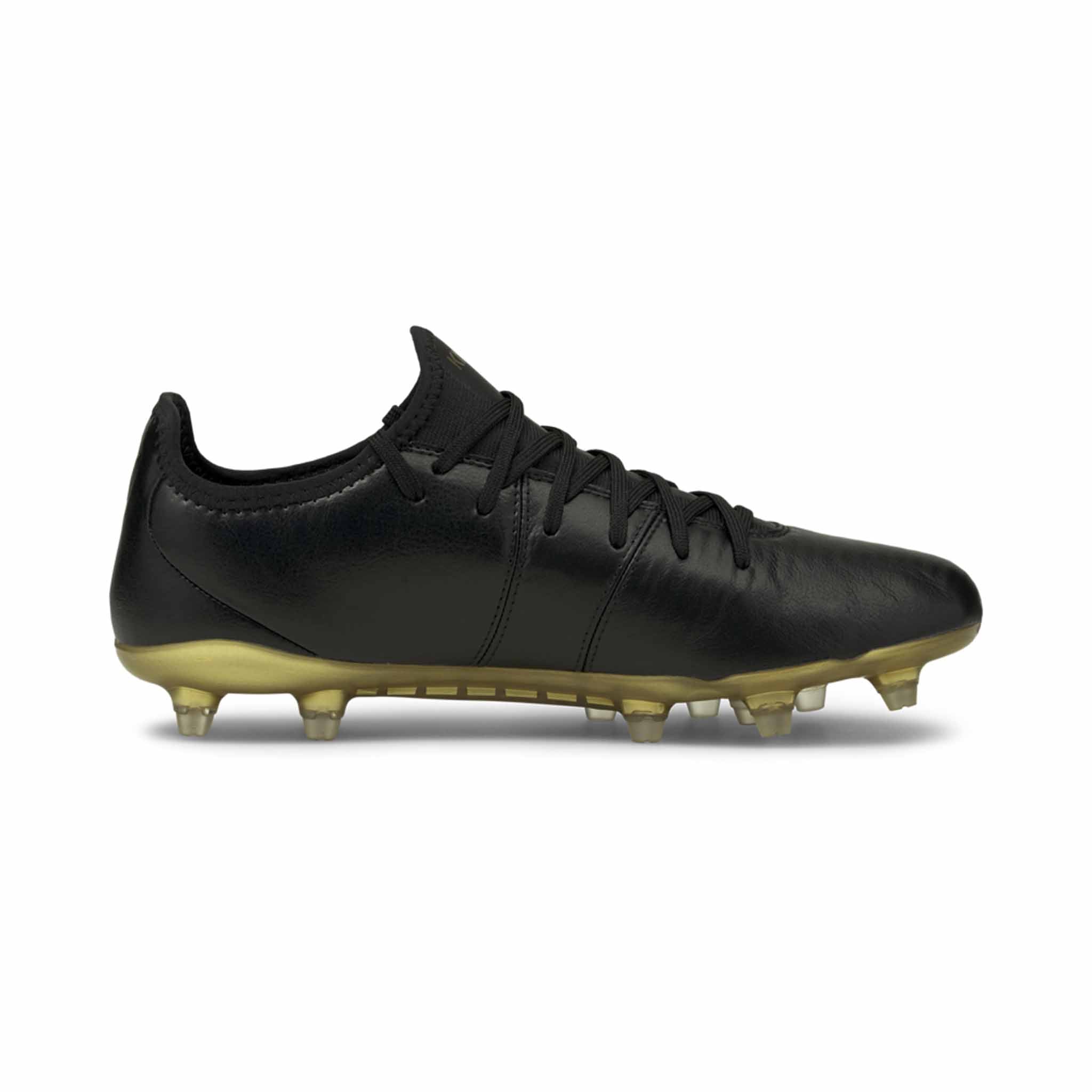 Gold hot sale puma cleats