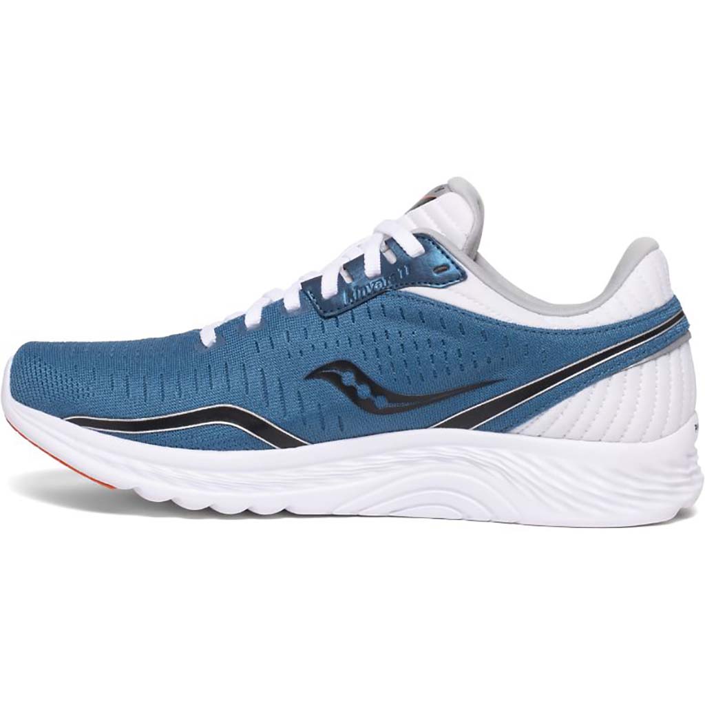 Kinvara 11 shop wide feet