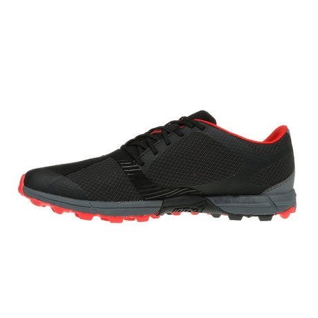 Chaussure de course a pied trail homme INOV-8 TerraClaw 220 noir rouge vue laterale interne